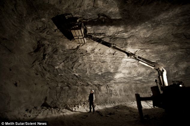 Giant Salt Mines Under 1,300 Feet - 6